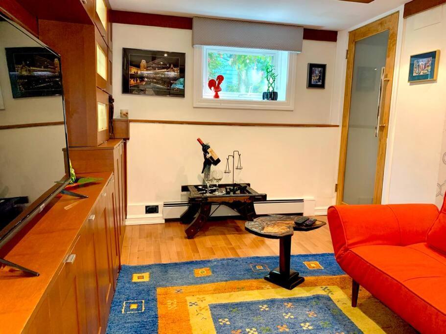 Live In This Iconic East Side Lower Level Unit プロビデンス エクステリア 写真