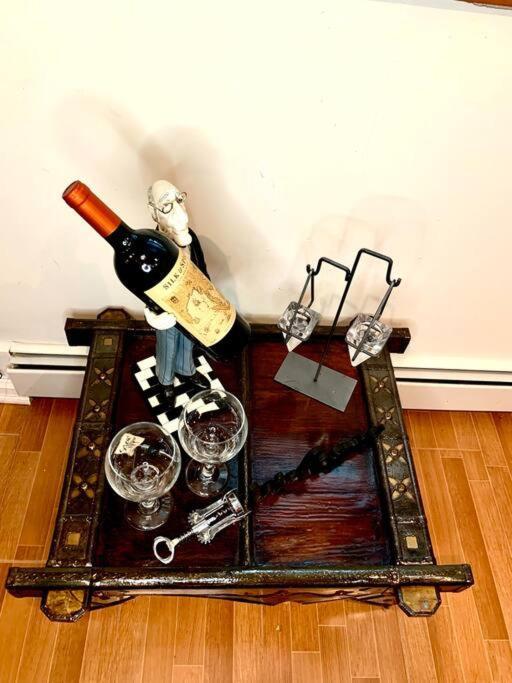 Live In This Iconic East Side Lower Level Unit プロビデンス エクステリア 写真